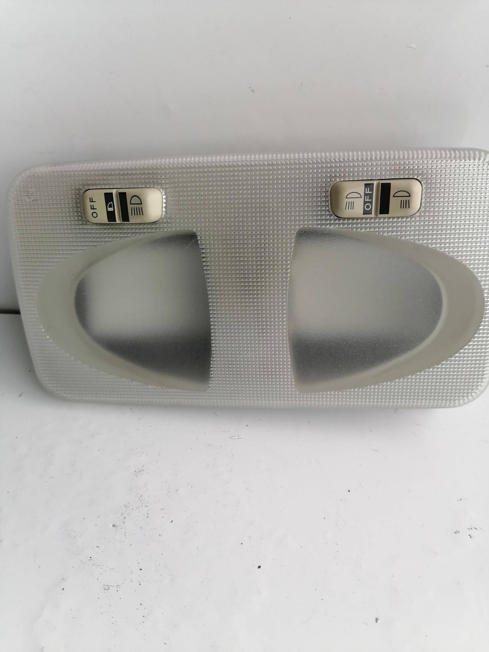 Luce cortesia ant. tetto